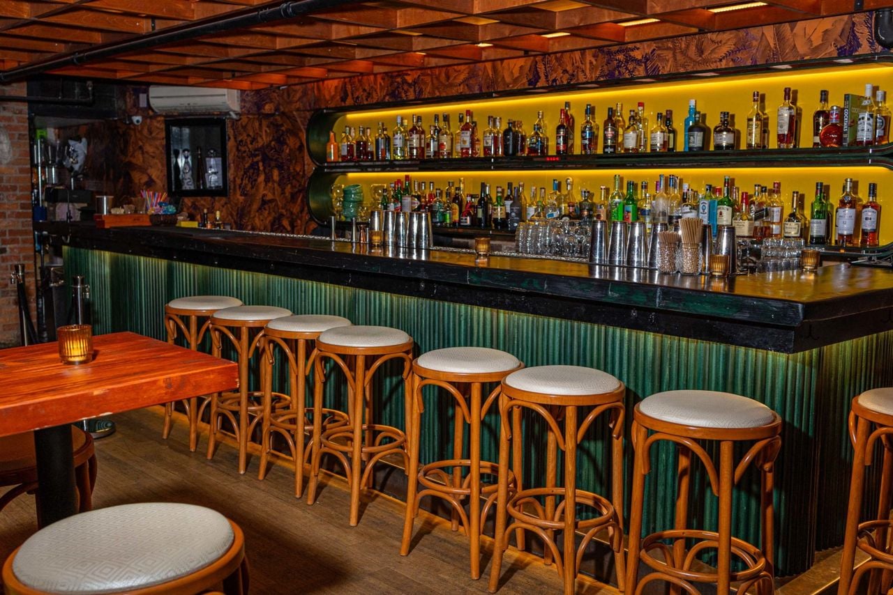 Paradise Grotto Interior Bar